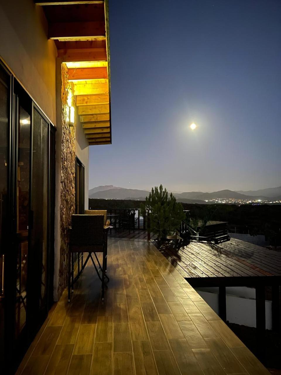 Canto Rodado Valle De Guadalupe 恩塞纳达港 外观 照片
