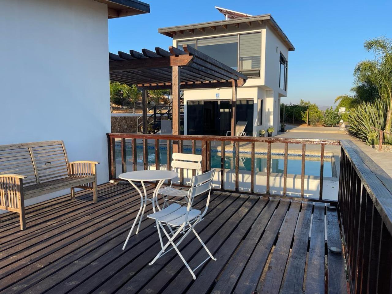 Canto Rodado Valle De Guadalupe 恩塞纳达港 外观 照片